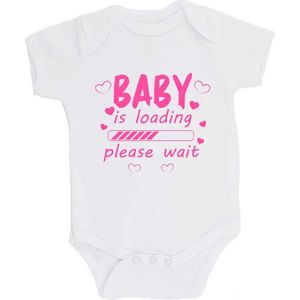 100% katoenen Romper bedrukt met grappige tekst Kado Cadeau Kraamkado Kraamcadeau ""Baby is loading"" 2.0 Unisex Katoen Wit/roze Maat 68/74