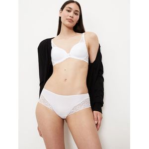 Triumph - Amourette Spotlight - Hipster