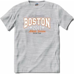 Boston 2017 | Boston - Vintage - Retro - T-Shirt - Unisex - Donker Grijs - Gemêleerd - Maat 3XL