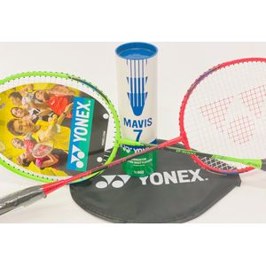 Badmintonset | Yonex | B-4000 | 2 rackets | 6 shuttles Mavis 10 | Badminton receatieset |