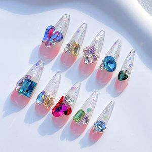 Handgemaakt Press-on Nails - Grote Charme Lange Almond Nagels - Gemstone Glam - Maat L