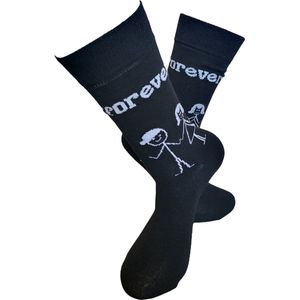 Verjaardags cadeau - Forever Sokken - Love - vrolijke sokken - witte sokken - tennis sokken - sport sokken - valentijns cadeau - sokken met tekst - aparte sokken - grappige sokken - Socks waar je Happy van wordt - maat 37-44