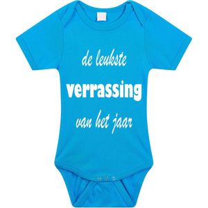 Baby rompertje met leuke tekst | de leukste verrassing van het jaar |zwangerschap aankondiging | cadeau papa mama opa oma oom tante | kraamcadeau | maat 92 blauw