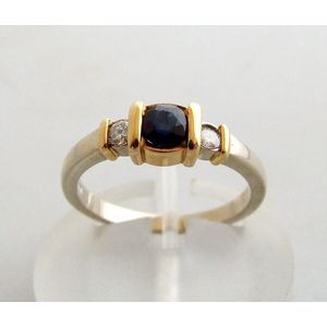 Bicolor gouden ring met diamant en saffier