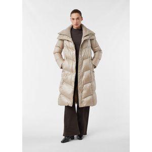 comma Outdoor-Mantel