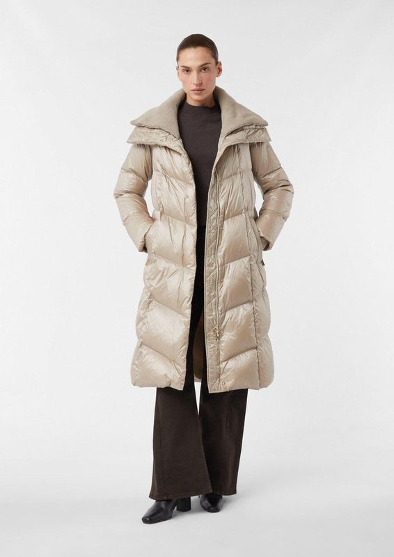 comma Outdoor-Mantel