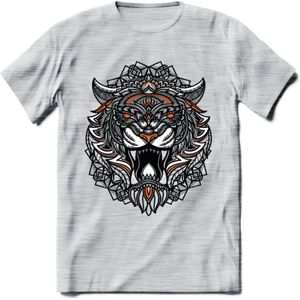 Tijger - Dieren Mandala T-Shirt | Oranje | Grappig Verjaardag Zentangle Dierenkop Cadeau Shirt | Dames - Heren - Unisex | Wildlife Tshirt Kleding Kado | - Licht Grijs - Gemaleerd - 3XL