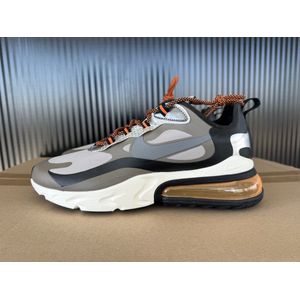 Nike Air Max 270 React SE - Sneakers - Grijs - Maat 42.5 - Doos zonder deksel