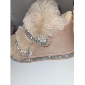 BEELDIGE KINDERLAARSJES ROZE MET BLINGBLING EN WOL (MAAT 26)