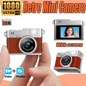 Mini Digitale Camera 1080P HD – 0,96 Inch Display | Draagbare Sportcamera met 16GB Geheugen | Kleine Videocamera voor Studenten & Campus