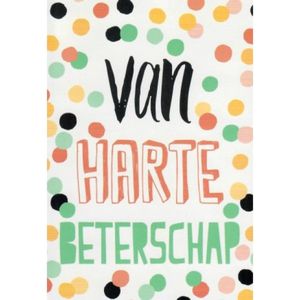 Van harte beterschap! Een leuke wenskaart met kleurrijke stippen in diverse kleuren. Vrolijk iemand op door deze beterschapskaart te sturen! Een dubbele wenskaart inclusief envelop en in folie verpakt.