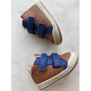 Lunella eerste stap sneaker velcro maat 22