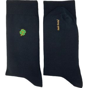Magic Socks - Herensokken - zwarte sokken met klavertje vier borduurwerk – zacht en ademend