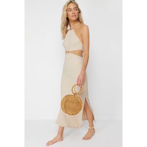 Trendyol Beige Maxi Gebreide Strandjurk Met Accessoires En Textuur Tbess23El00066