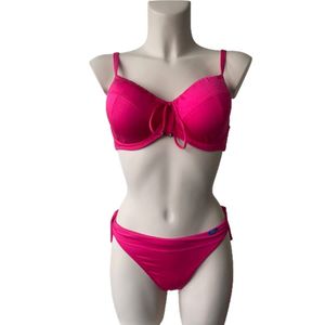 Cyell Beach Essentials - bikini set - roze - maat 38E / 75E + slip maat 38