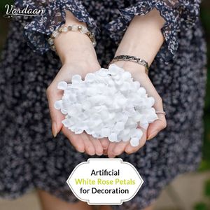 Witte Rozenblaadjes - 500 stuks - Romantische versiering - witte neppe balderen - rozenblaadjes - Kunstbladeren voor binnen & buiten - Kunstmatige decoratie - Huwelijk, Jubileum, Moederdag, Valentijn etc