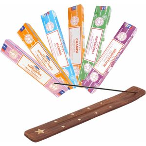 Nag Champa wierrook geuren pakket met 6x verschillende geuren met een houten brander plankje
