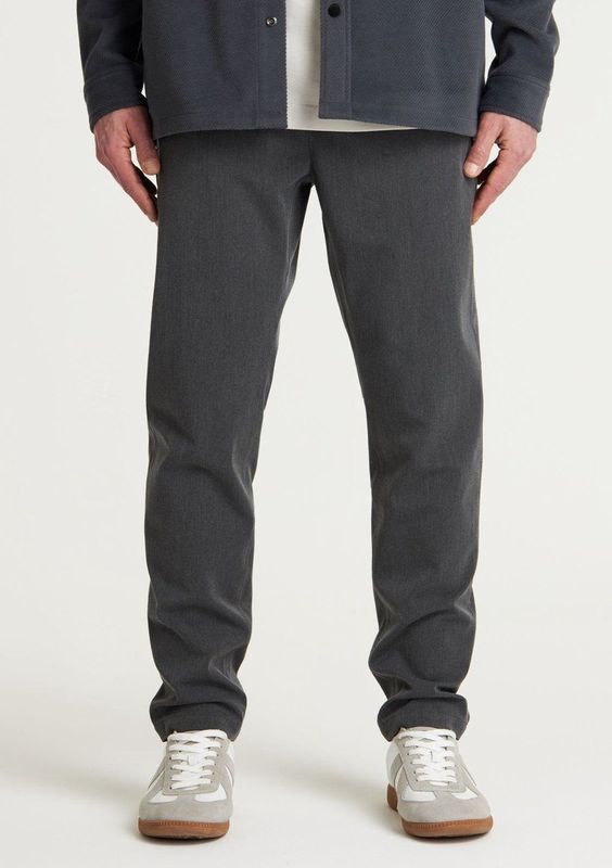 CHASIN' - Stone Dual - Chino - Donkergrijs