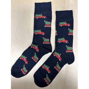 SOKn. Kerst sokken *KERSTBOMEN TRANSPORT* maat 40-46 (ook leuk om kado te geven !)