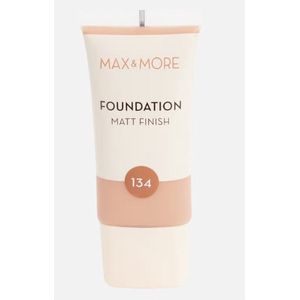 Max & More - Matt Finish Foundation - Dark