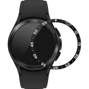 kwmobile Beschermende Ring geschikt voor Samsung Galaxy Watch 4 Classic (46mm) Fitness Tracker - Bezel Ring voor smartwatch - Beschermring voor smartwatch in zwart / zilver.