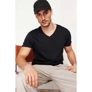 Trendyol TMNSS24TS00084 Volwassenen Mannen T-shirt - Zwart - M