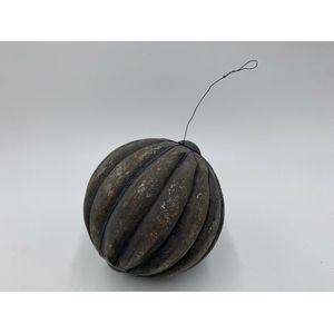 Dekoratie bal Xmas melon ball maat M grijs Ø 12 cm kerstbal | 121343 | Home Sweet Home | Stoer & Sober Woonstijl