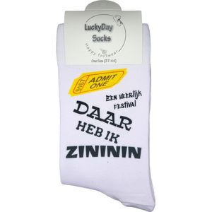 Zininin - Festival - Feest - Concert - Valentijns cadeau - Witte sokken met tekst - grappige sokken - leuke dames en heren sokken - moederdag - vaderdag - Socks waar je Happy van wordt - Maat 37-44