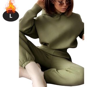 Nivard Joggingpak - Huispak - Volwassenen - Trainingspak - Comfortabel - Joggingsbroek - Tracksuit - Dames - Legergroen - L