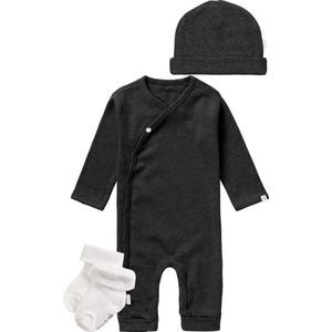 Noppies - KLEDINGSET (3delig) - Boxpak Nevis, Mutsje Nevel Grey Antraciet Grijs, met sokjes - Maat 62