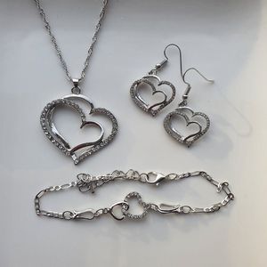 Sieraden set dames – Ketting – Oorbellen – Armband - Staal – Zilverkleurig - Cadeau voor haar