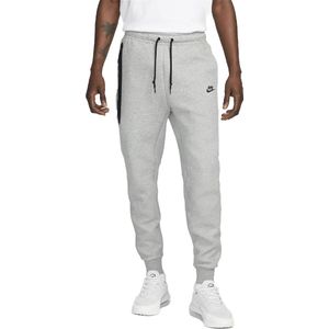 Nike tech fleece joggingbroek in de kleur grijs.