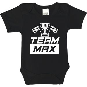 Team max - Romper - maat: 80 - korte mouw - baby - max verstappen - red bull racing - formule 1 - zwangerschap aankondiging - rompertjes baby - rompertjes baby met tekst - rompertje - rompers - rompertjes - stuks 1 - zwart