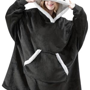 Nivard Knuffeldeken - Plaid - Onesie - Hoodie Deken Met Mouwen - Fleece Blanket - Dames - Heren - Kinderen - Extra Zacht - Zwart