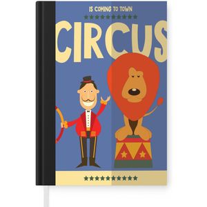 Notitieboek - Schrijfboek - ""Circus is coming to town"" met een leeuw op een blauwe achtergrond - Notitieboekje klein - A5 formaat - Schrijfblok