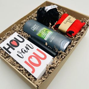 Valentijn cadeaupakket voor hem - Verzorgingscadeau - Verwenmoment - Valentijnscadeau - valentijn cadeautje voor hem - Geschenkset mannen