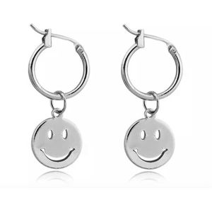 Bukuri Jewelry - Smiley Glimlach Gezicht Hanger Oorringen - Oorhangers - Oorbellen zilverkleurig - earparty - trend - Hoop earrings