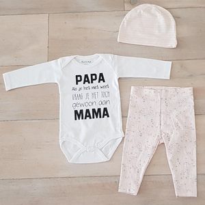 Baby kledingset meisje cadeautje zwangerschap aankondiging| maat 62-68 |licht roze broekje beertjes en mutsje streepje roze en witte romper lange mouw met tekst Papa als je het niet weet vraag je het toch gewoon aan mama | zwangerschapsaankondiging