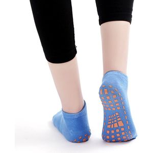 Antislip sokken - 2paar - Volwassenen maat 36-41 - Ademend en zacht - Geschikt voor zowel mannen als vrouwen - Vloer sokken - Siliconen ademende en zweet afvoerende trampoline sokken - Antislip sokken - Yoga sokken - Sokken - Sportsokken