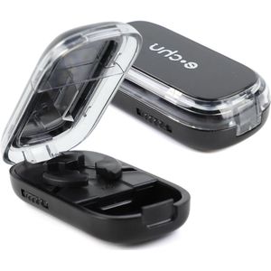 Zeynomax - Tablettenverdeler en Tablettensnijder - Multifunctionele Medicijn Snijder - Draagbaar - Gratis instelbaar - 1-in-2 en 1-in-3 onderverdeeld - Geschikt voor alle tabletten - Zwart