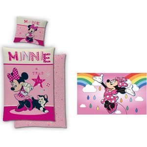 Disney - Minnie Mouse - Dekbedovertrek 140x200cm - Flanel + Vloerkleed 70x40cm.