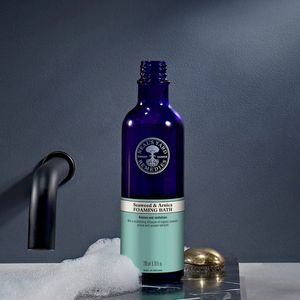 Neal's Yard Remedies - Seaweed & Arnica Foaming Bath - 200 ml