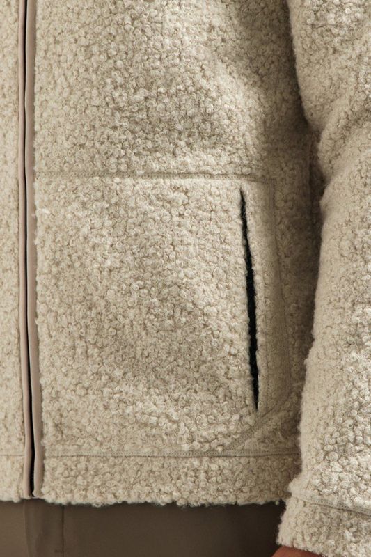 No Excess - Tussenjas - Sand