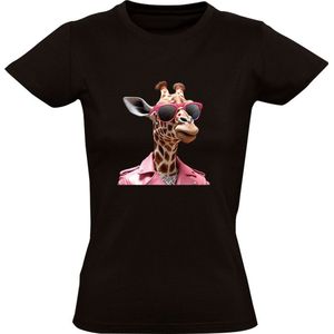 Giraf in roze kleding Dames T-shirt - dieren - hip - grappig