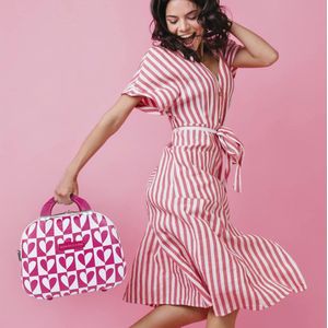 Complete Make-up koffer - Toilettas - Stijve reistas - Duurzame en lichtgewicht Schoonheidskoffer - Make-up Organizer - ABS-bestendig - Jeugdvolle Make-up Koffer Meisje - Handbagage Cosmetische Case - Fuchsia. Complete Make up koffer