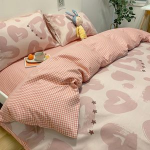 Boraboi® Beddengoedset voor Dames en Meisjes met Elegant Roze Hartpatroon, Omkeerbaar en Zacht Katoen