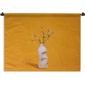 Wandkleed Abstracte Bloemen - Abstract boeket in een plastic fles op een oranje achtergrond Wandkleed katoen 120x90 cm - Wandtapijt met foto