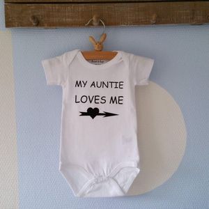 Baby Romper tekst | My aunt loves me ( tante )  | korte mouw | wit zwart | maat 74/80 | cadeau voor tante geboorte kraamcadeau zwangerschap aankondiging aankondigen zwangerschapsaankondiging hoera