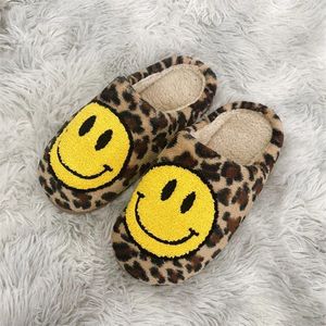 Smiley Pantoffels - Smiley Sloffen - Pantoffels - Sloffen - Leopard Bruin - Maat 37/38