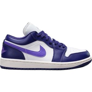 NIKE AIR JORDAN 1 LOW SKY J PURPLE (WOMEN’S) - DC0774-502 - Maat 38.5 - PAARS - DAMES SNEAKERS